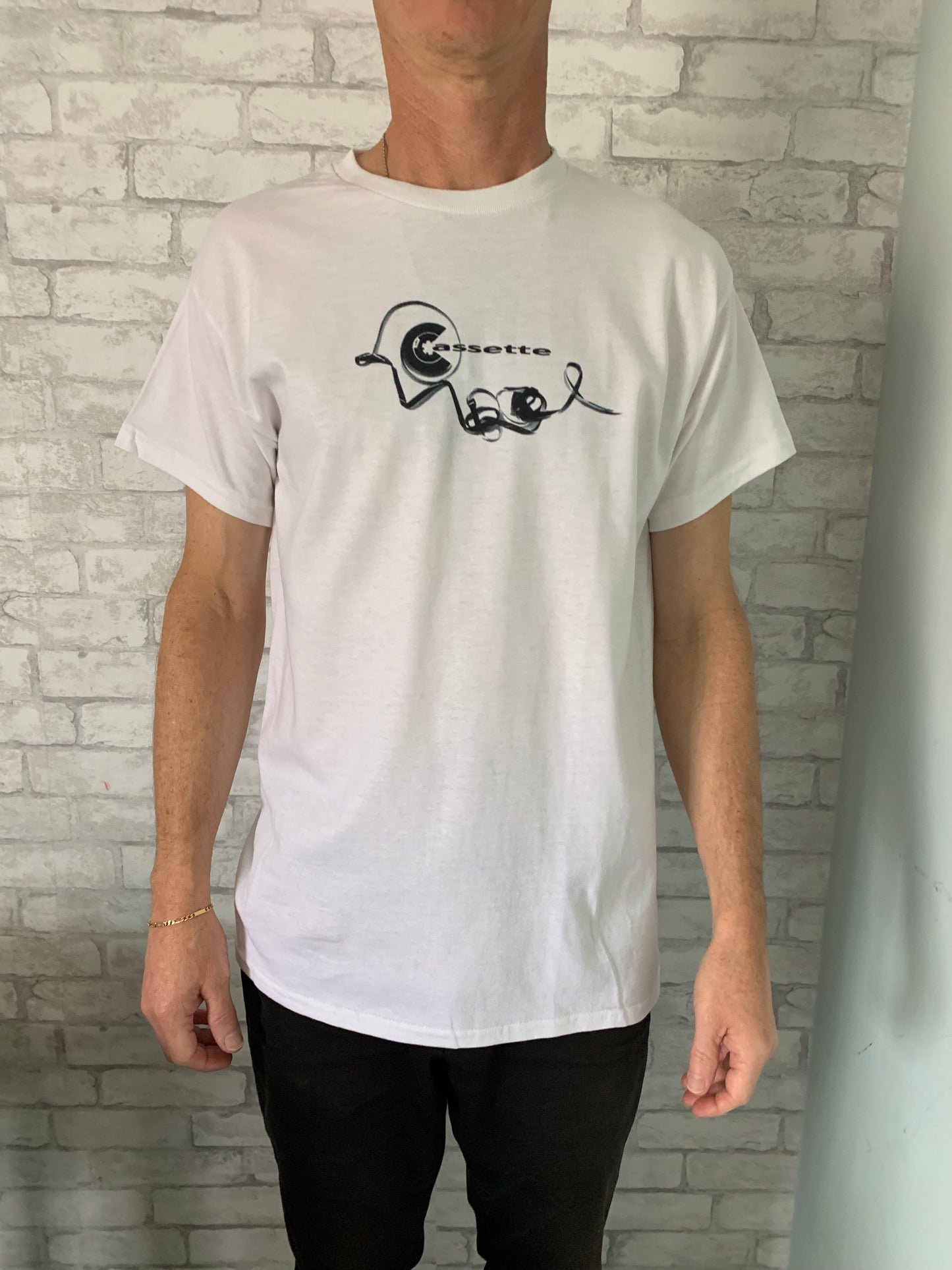 Cassette 25 White Mens Heavyweight Crew Tee, Gildan